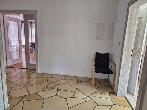 Flur - Etagenwohnung mit 155,00 m² in Bad Segeberg zur Miete
