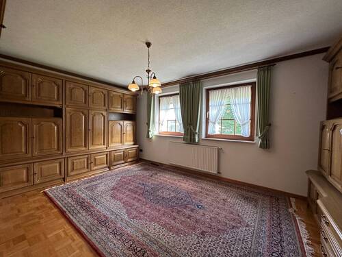 Zimmer im Untergeschoss - 