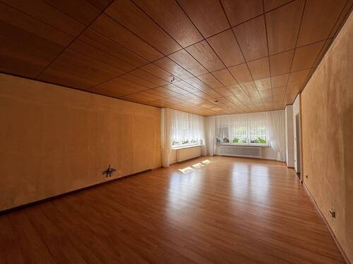 Wohnzimmer - 6 Zimmer Einfamilienhaus in Rosengarten