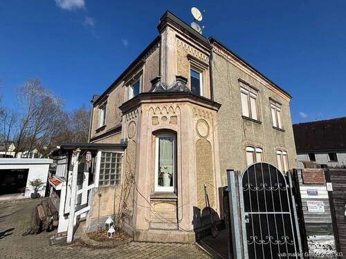 VUB0002369-1 - Ein Zuhause voller Geschichte in Schwarzenbach - die Chance für Liebhaber einzigartiger Villen