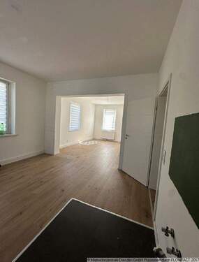 Wohnbereich - Schön sanierte 2-Raumwohnung mit off - 2 Zimmer Etagenwohnung in Dresden