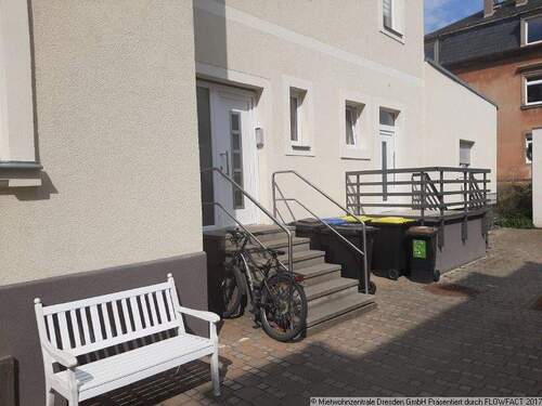 Eingangsbereich - Schön sanierte 2-Raumwohnung mit offener Küche in Pieschen !!! - 