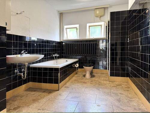 Bad im Obergeschoss - 