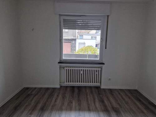 Schlafzimmer2 - 3 Zimmer Etagenwohnung in Duisburg