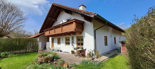 Hausansicht - 7 Zimmer Einfamilienhaus in Obertaufkirchen