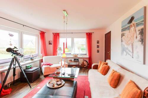 Wohnbereich - 4 Zimmer Einfamilienhaus zum Kaufen in Klanxbüll