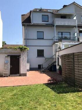 Bild 1 - gutgeschnittene renovierte 3-Raum Wohnung mit Balkon