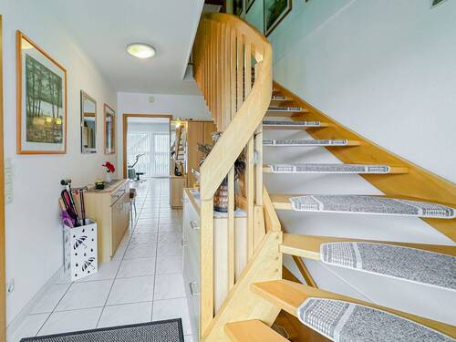Flur-Treppe Einliegerwohnung - 