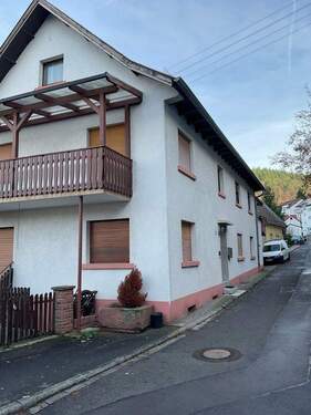 Außenansicht - 9 Zimmer Mehrfamilienhaus, Wohnhaus in Schriesheim