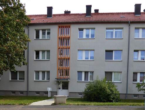 Vorderansicht - Hab mich hübsch gemacht und bin wieder zu haben.