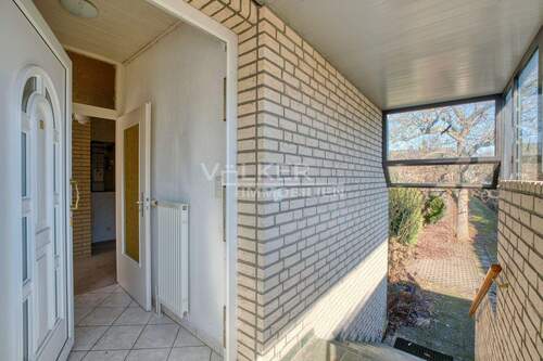 Eingangsbereich - 4 Zimmer Bungalow zum Kaufen in Berlin