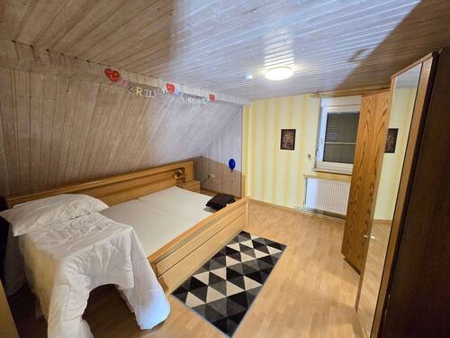 Schlafzimmer im Obergeschoss - 