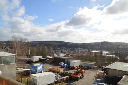 Fernblick vom Balkon - 2 Zimmer Etagenwohnung in Plauen