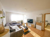 Wohnzimmer Bild I - 3 Zimmer Etagenwohnung in Birkenfeld