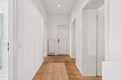 Flur - Etagenwohnung mit 66,00 m² in Berlin zum Kaufen