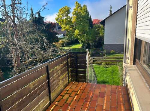 Balkon mit Zugang zum Garten - 