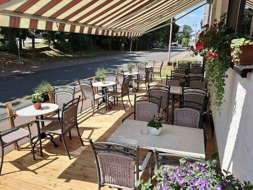 Außenterrasse 1 - Einfamilienhaus mit 290,00 m&sup2; in Gillenfeld zum Kaufen