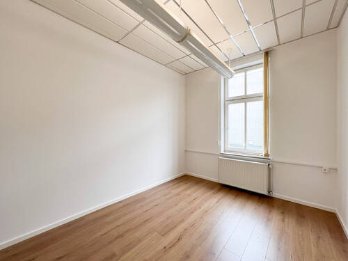 0006_Büro 6 - 17qm - 