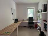 Arbeits- / Kinderzimmer - 
