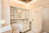 Badezimmer Erdgeschoss - Mehrfamilienhaus, Wohnhaus mit 250,00 m² in Berlin / Buckow zum Kaufen