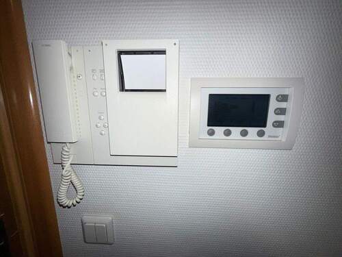 Sprechanlage - 4 Zimmer Etagenwohnung in Speyer West