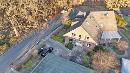Drohenansicht (1) - Büro in Holm
