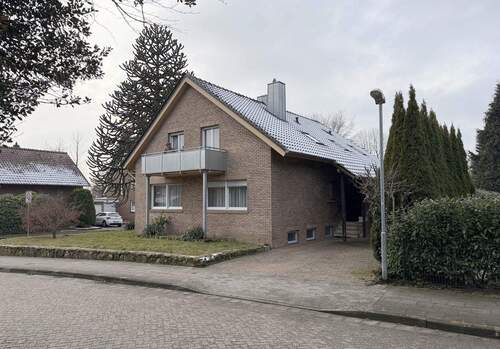 Ansicht - Großzügiges Wohnhaus in beliebter Wohnlage!