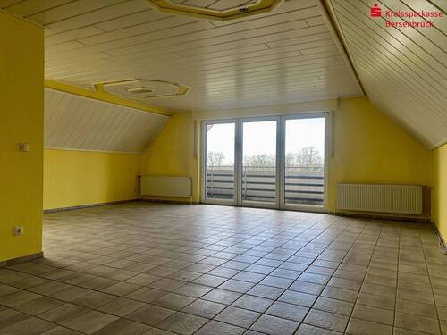 Wohn- / Esszimmer DG - 