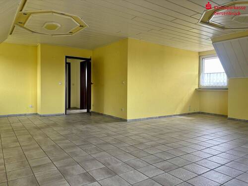 Wohn- / Esszimmer DG - 