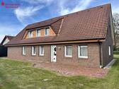 Rückansicht - Eingang Wohnung DG - 