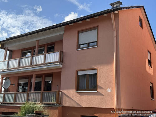Hausansicht - 7 Zimmer Mehrfamilienhaus, Wohnhaus in Pforzheim - Eutingen