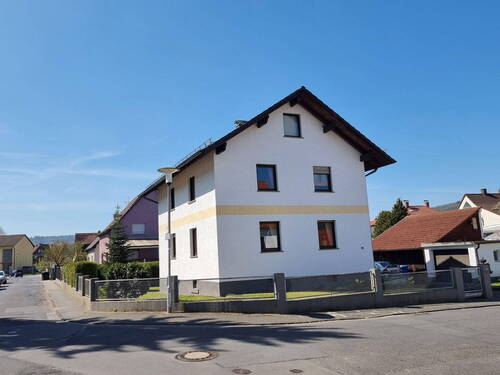 Bild 3 - 7 Zimmer Einfamilienhaus in Höchst i. Odw.