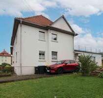 Doppelhaushälfte mit Dachterrasse und Garage in Eisenach