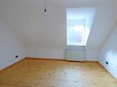 Zimmer 3 - 