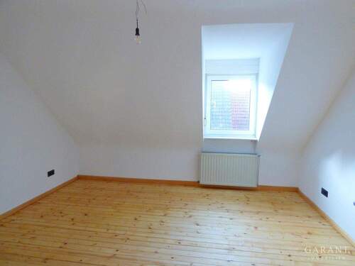 Zimmer 3 - 
