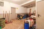 Garage - 