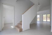 Diele/Treppe - 5 Zimmer Einfamilienhaus in Falkensee