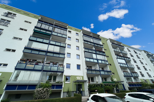 Hausansicht - 2 Zimmer Etagenwohnung zum Kaufen in Berlin