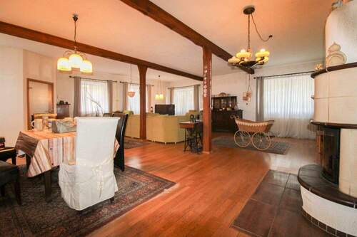 Ess- und Wohnzimmer - 