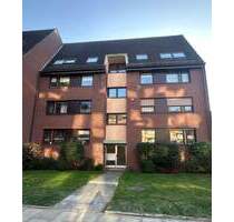 Burg-Grambke! Attraktive 3-Zimmerwohnung mit großer Terrasse, begrünten Garten, Garage und das mit direkter Nähe zum Grambker See! - Bremen