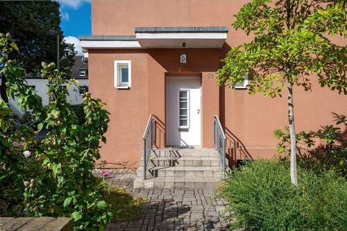 Hauseingang - Einfamilienhaus mit 163,00 m² in Duisburg zum Kaufen