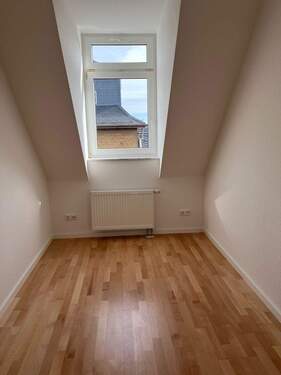 Kinder- oder Arbeitszimmer - 