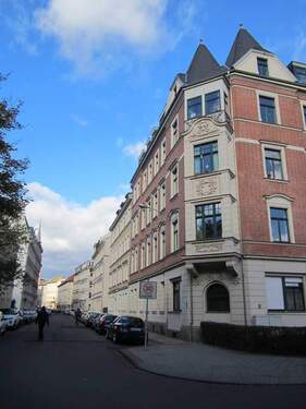 Gebäudeansicht Straßenseite - 3 Zimmer Einfamilienhaus zum Kaufen in Leipzig