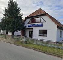 Wohnhaus mit nebenstehenden BüroWerkstattgebäude - Ideal für Büro, Familie, Handwerk - Velgast