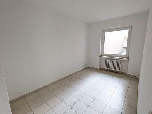 Kinderzimmer/Büro - 