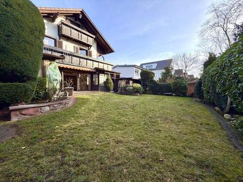 Garten - Einfamilienhaus mit 157,90 m&sup2; in Offenbach zum Kaufen