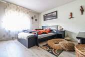 Schlafzimmer_EG - 