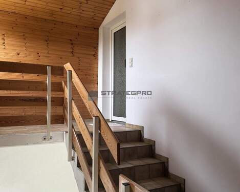 Wohnungseingang - Etagenwohnung mit 54,00 m&sup2; in Ludwigshafen zur Miete