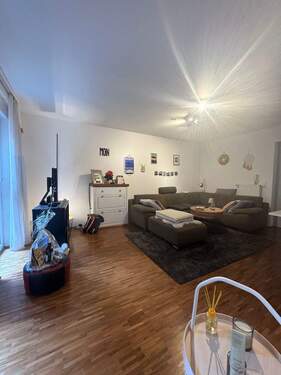 Wohn- und Essbereich.jpg - 2 Zimmer Etagenwohnung zur Miete in Würzburg