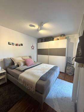 Schlafzimmer.jpg - Etagenwohnung mit 50,00 m&sup2; in Würzburg zur Miete